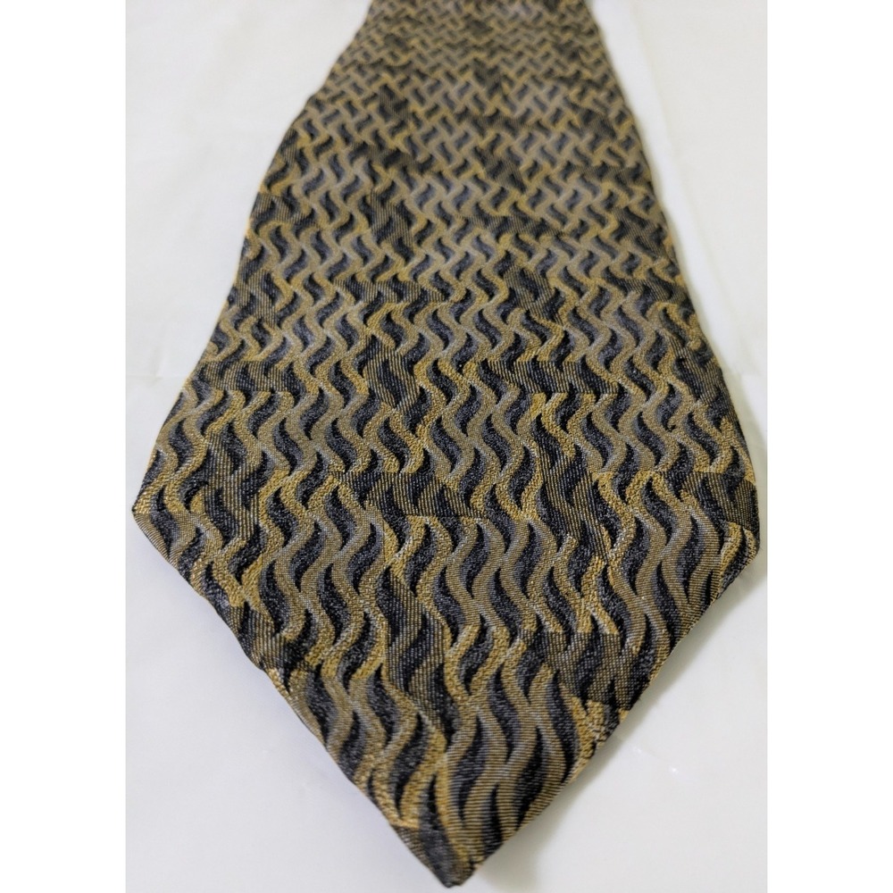 Vintage Martin Wong Screenplay Tie Abstract Wavy Brown Gold XL 62 x 3.75